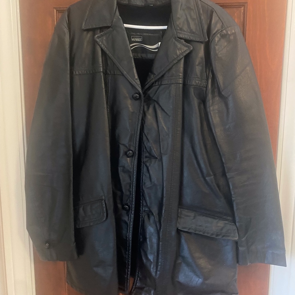 Men’s Black Leather Jacket